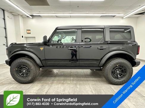 New 2026 Ford Bronco Badlands image 2