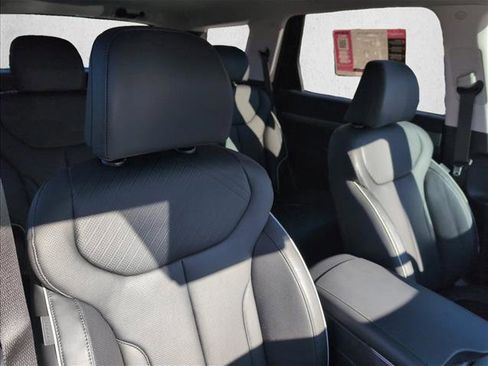 Used 2025 Hyundai Palisade SEL image 25