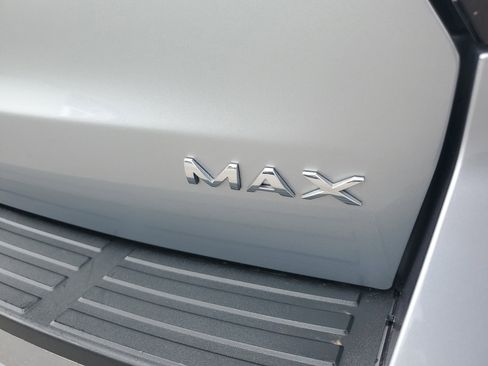 Used 2024 Ford Expedition Max XLT image 32