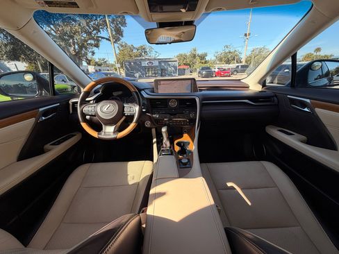 Used 2017 Lexus RX 350 FWD w/ Premium Package image 11