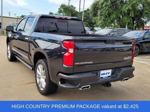 Used 2024 Chevrolet Silverado 1500 High Country w/ High Country Premium Package AWD/4WD image 3