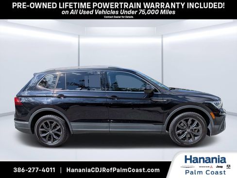 Used 2021 Dodge Challenger SXT w/ Driver Convenience Group RWD image 2