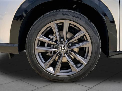 Used 2025 Acura ADX A-Spec AWD/4WD image 11