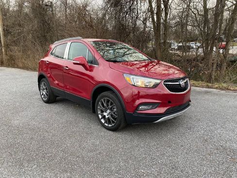 Used 2019 Buick Encore Sport Touring image 1