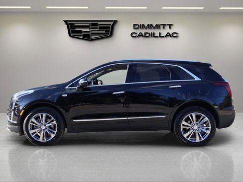 Certified 2025 Cadillac XT5 Premium Luxury image 2