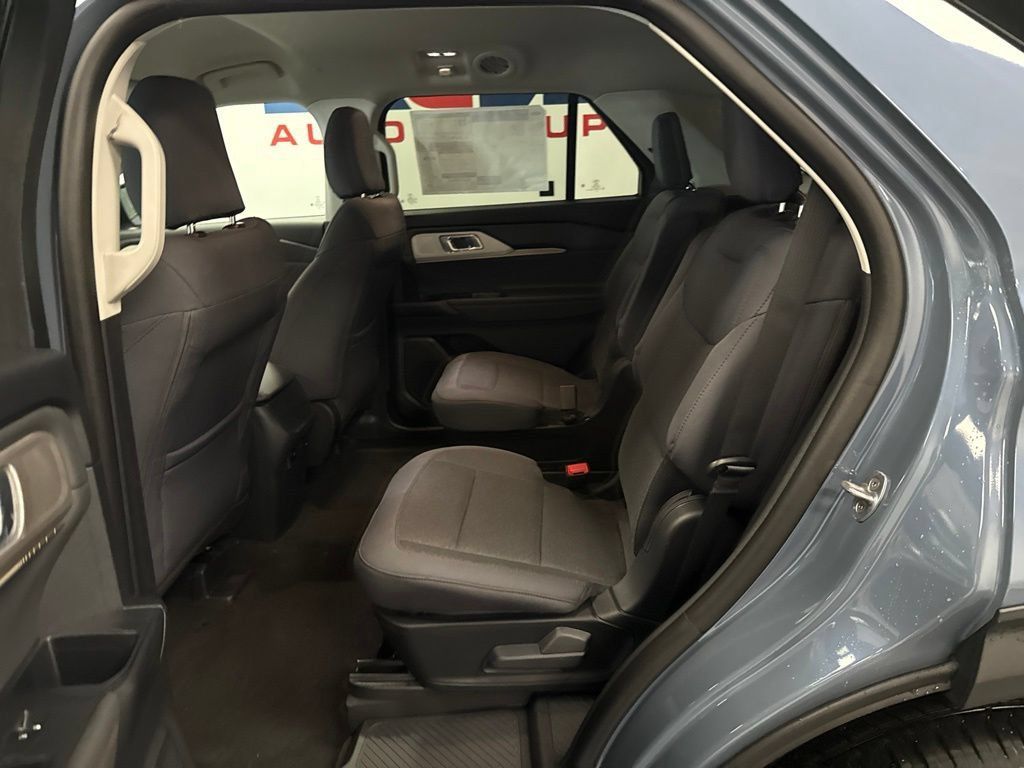 New 2026 Ford Explorer Active AWD/4WD image 25