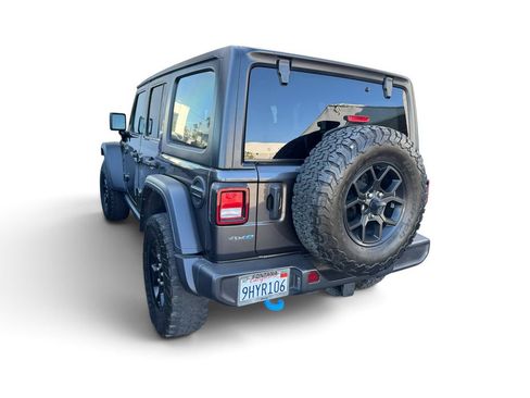 Used 2024 Jeep Wrangler Unlimited AWD/4WD image 3