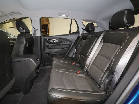 Certified 2022 GMC Terrain SLT w/ Elevation Edition image 23