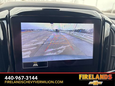 Used 2023 Chevrolet Traverse LT image 24