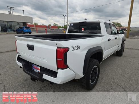 New 2026 Toyota Tacoma TRD Off-Road w/ TRD Off Road Upgrade Package AWD/4WD image 33
