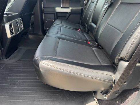 Used 2015 Ford F150 Lariat w/ Equipment Group 501A Mid AWD/4WD image 7