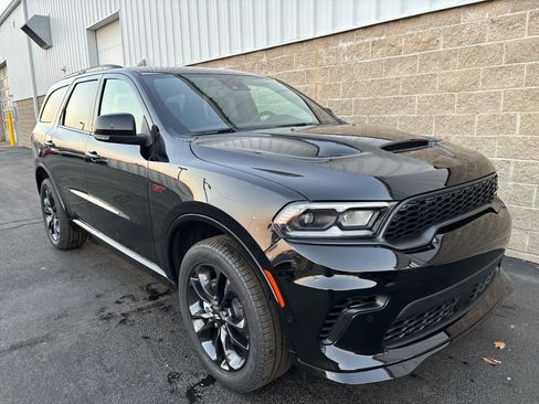 New 2026 Dodge Durango GT image 2