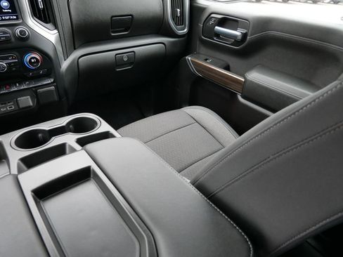 Used 2020 Chevrolet Silverado 1500 LT w/ All-Star Edition image 15