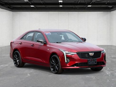 Used 2023 Cadillac CT4 Luxury w/ LPO, ONYX Package AWD/4WD image 3