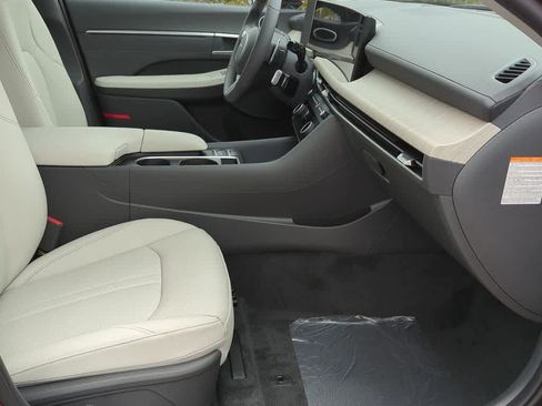 New 2026 Hyundai Sonata Limited FWD image 23