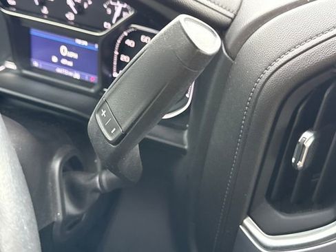 Used 2022 GMC Sierra 1500 Elevation image 23