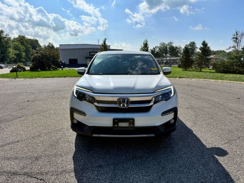 Used 2019 Honda Pilot EX image 4