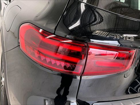 New 2026 Mercedes-Benz GLB 35 AMG 4MATIC image 14
