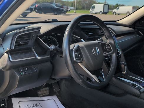 Used 2020 Honda Civic EX image 16