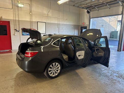 Used 2015 Buick Verano FWD image 14