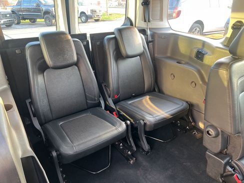 Used 2019 Ford Transit Connect XL FWD image 25