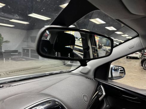 Used 2021 Chevrolet Spark LT image 28