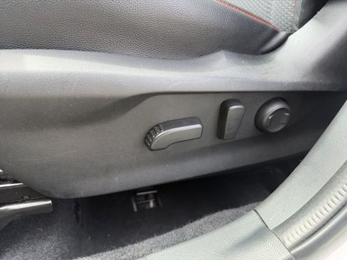 Used 2020 Subaru Forester Sport AWD/4WD image 18