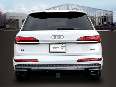 New 2026 Audi Q7 3.0T Prestige