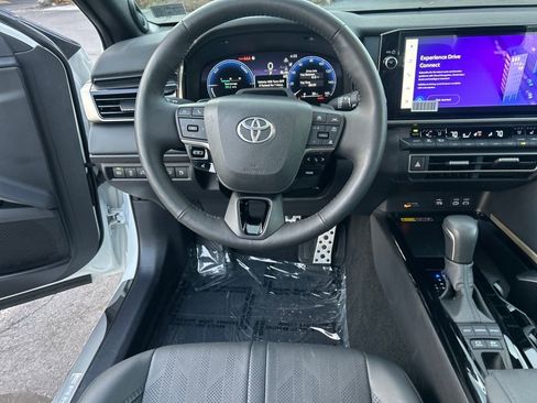 Certified 2025 Toyota Camry XSE image 21