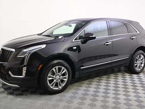 Used 2020 Cadillac XT5 Premium Luxury AWD/4WD image 2