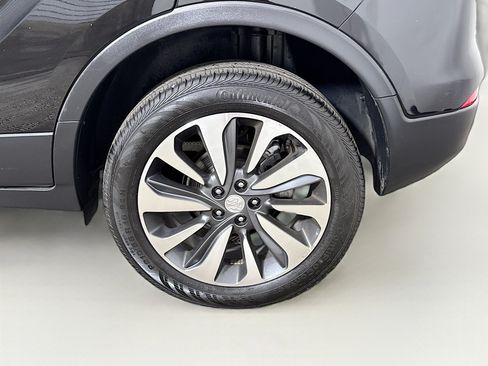 Used 2022 Buick Encore Preferred w/ Safety Package AWD/4WD image 28