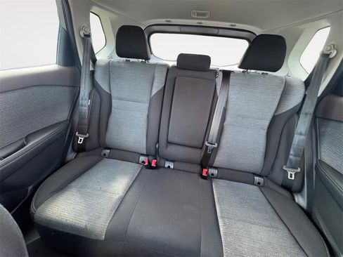 Used 2023 Nissan Rogue SV image 13