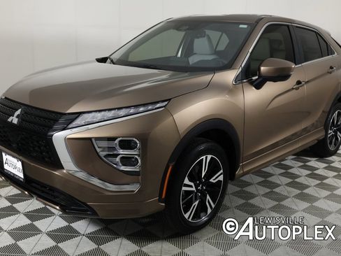 Used 2023 Mitsubishi Eclipse Cross SEL image 9