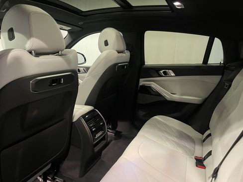 Certified 2024 BMW X6 xDrive40i w/ Premium Package image 23