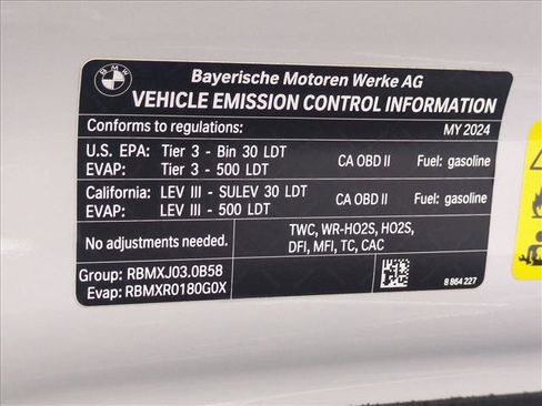 Used 2024 BMW X5 xDrive40i w/ Premium Package image 28