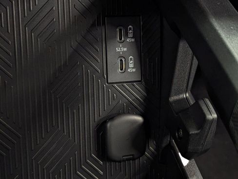 New 2025 Toyota Tacoma SR image 18