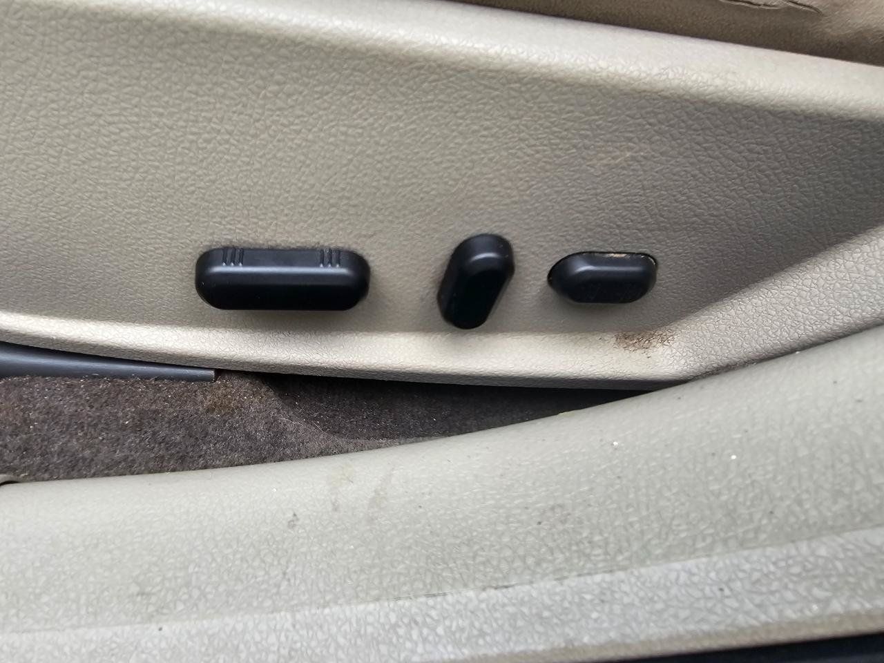 Used 2012 Ford Fusion SEL FWD image 29