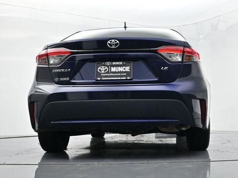 Used 2022 Toyota Corolla LE image 42