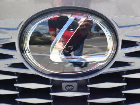 Used 2023 Lexus RX 350h image 14