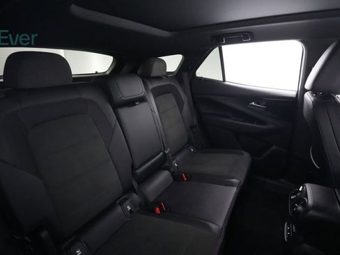 Used 2024 Chevrolet Blazer EV RS RWD image 5