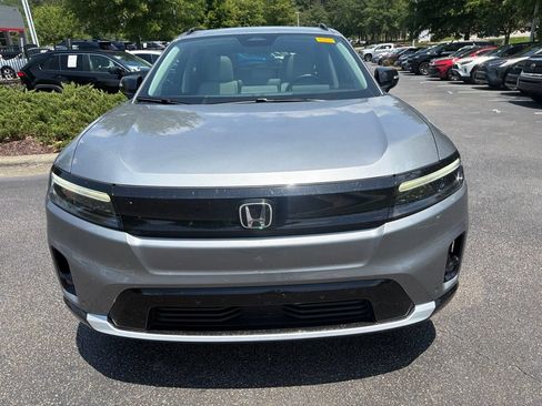 Used 2025 Honda Prologue Touring image 3