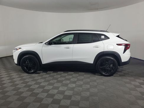 New 2026 Chevrolet Trax ACTIV image 7