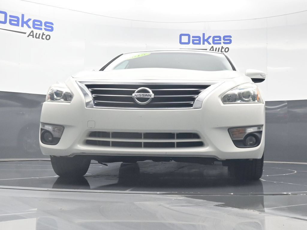 Used 2015 Nissan Altima 2.5 SV w/ Convenience Package FWD image 38