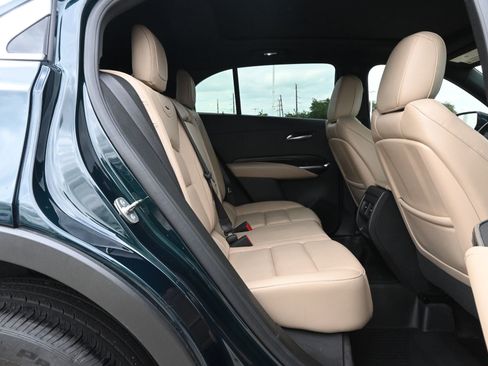 Used 2024 Cadillac XT4 Premium Luxury w/ Cold Weather Package FWD image 24