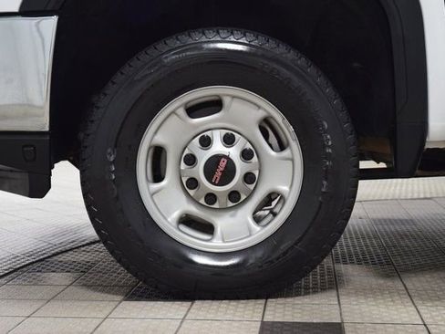 Used 2023 GMC Sierra 2500 Pro w/ Convenience Package image 18