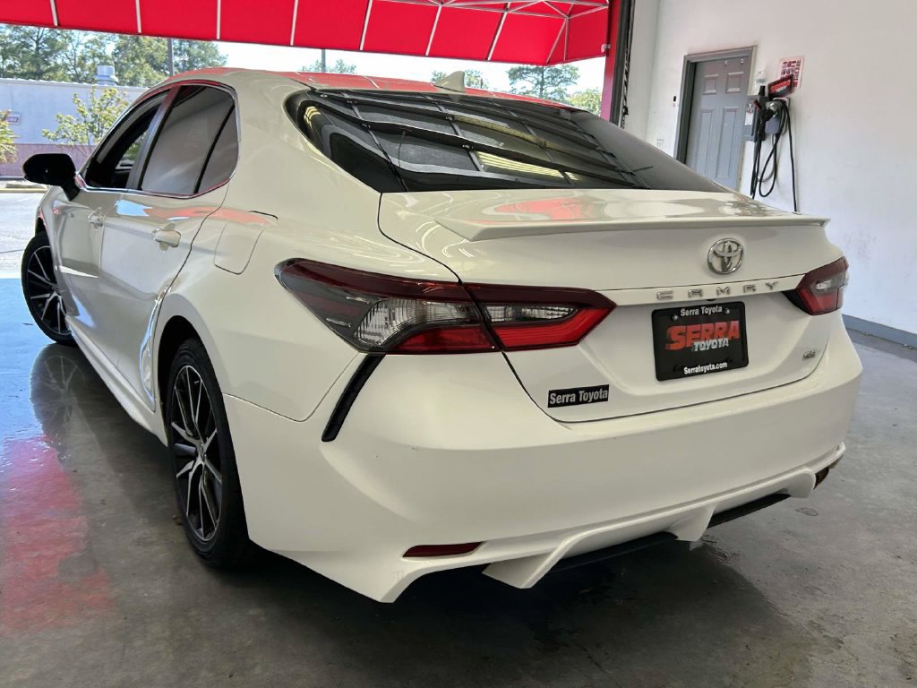 Certified 2024 Toyota Camry SE FWD image 5