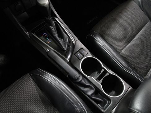 Used 2016 Toyota Corolla LE image 13