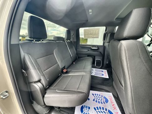 New 2026 GMC Sierra 2500 SLE w/ SLE Value Package; image 26