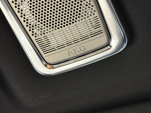 New 2026 Cadillac Vistiq Sport w/ LPO, Floor Liner Package image 26