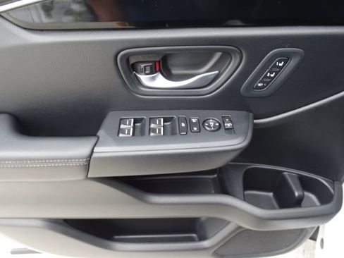 Certified 2025 Honda Pilot EX-L image 8
